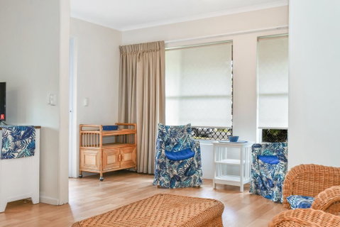 Belhaven - Beauty In Buderim - Lightning Ridge Tourism 1
