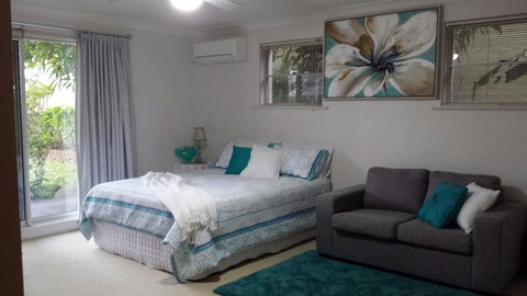 Bella Vista B @ B - Lightning Ridge Tourism 0