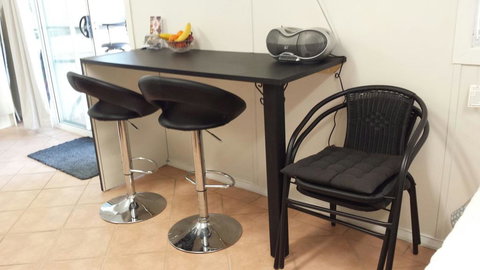 Bella Vista B @ B - Lightning Ridge Tourism 3