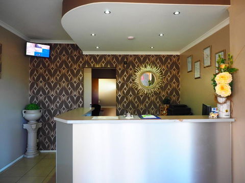 Bella Vista Motel - Lightning Ridge Tourism 2