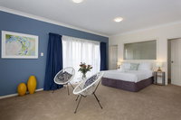 Book Spearwood Accommodation Vacations Lightning Ridge Tourism Lightning Ridge Tourism