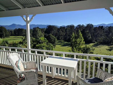Bellingen Belfry Guesthouse YHA - Lightning Ridge Tourism 2