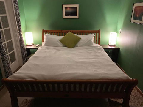 Bellingen Treehouse - Lightning Ridge Tourism 2