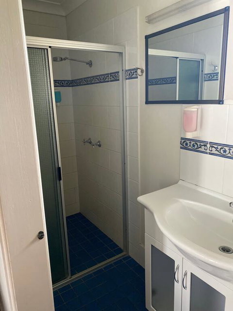 Bellview Motel - Lightning Ridge Tourism 3