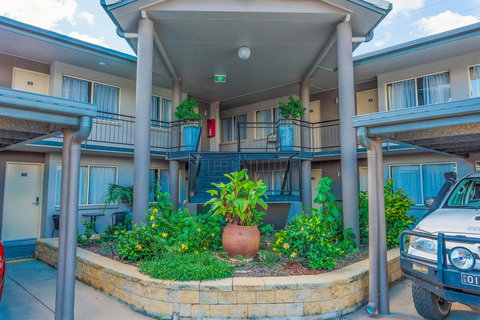 Best Western Plus The Stirling Rockhampton - Lightning Ridge Tourism 3