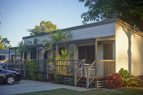 BIG4 Rowes Bay Beachfront Holiday Park - Lightning Ridge Tourism 3