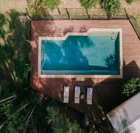 Billabong Moon - Lightning Ridge Tourism