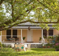 Bird House - Lightning Ridge Tourism