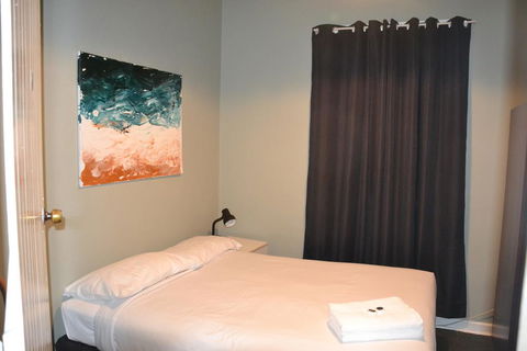 Black Diamond Lodge - Lightning Ridge Tourism 0