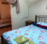 Bluff Hotel - Lightning Ridge Tourism