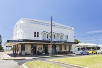 Book Stockton Accommodation Vacations Lightning Ridge Tourism Lightning Ridge Tourism
