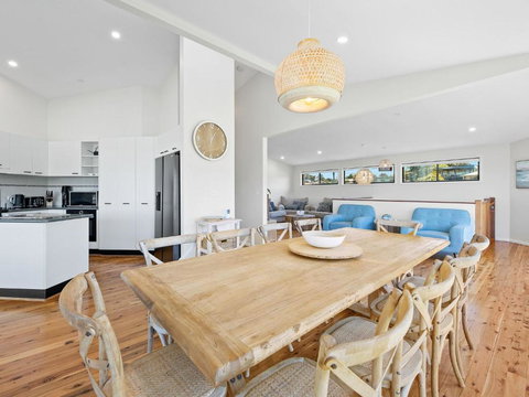 Yabbarra Beach House - Lightning Ridge Tourism 2