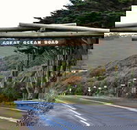 Small-Group Great Ocean Road and Twelve Apostles Full-Day Tour - Lightning Ridge Tourism
