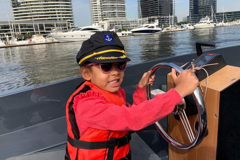 2-Hour Boat Rental In Melbourne - Lightning Ridge Tourism 4