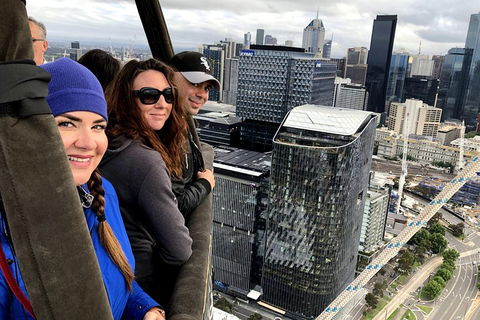 Melbourne Balloon Flights, The Peaceful Adventure - Lightning Ridge Tourism 3