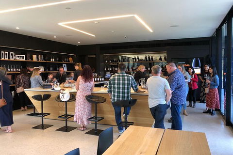 Beer, Wine And Gin (The Ultimate Tastings.) - Lightning Ridge Tourism 5