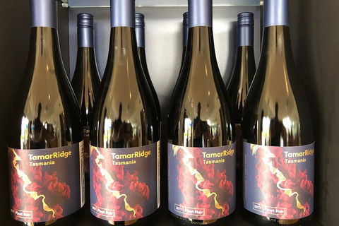 Tamar Valley Wine And Gin Tour With Lunch - Lightning Ridge Tourism 4