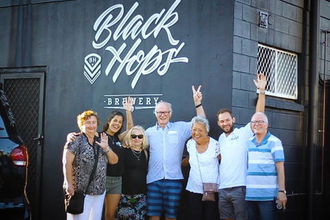 Bar & Brewery Tour - Lightning Ridge Tourism 2