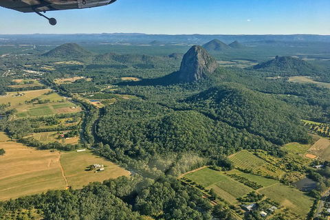 Deluxe Seaplane Tour Noosa To Glasshouse Adventure For 2 With Photobook - Lightning Ridge Tourism 4