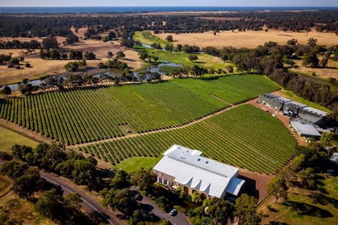 Busselton Jetty + Train Ride + Winery + Scenic Drive Full Day Tour - Lightning Ridge Tourism 3