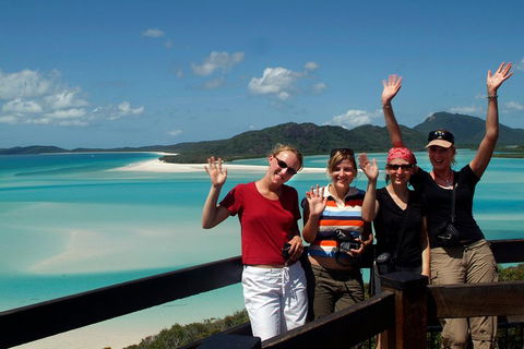 Whitehaven Beach Sailing And Snorkeling Cruise - Lightning Ridge Tourism 4