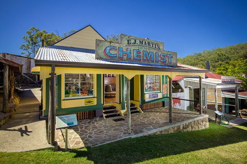 Entry Ticket At Historic Village Herberton - Lightning Ridge Tourism 1