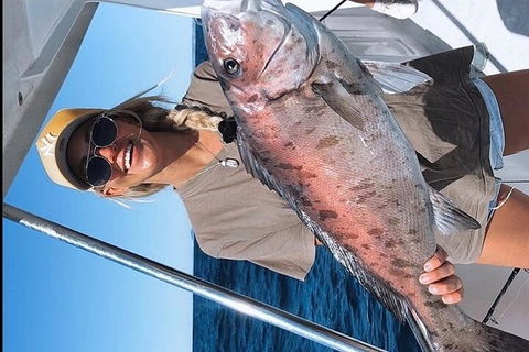 3/4 Day 7 Hour Offshore Fishing Charter - Lightning Ridge Tourism 1