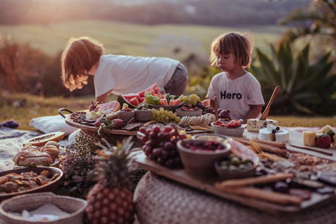 A Picnic In Byron Bay - Lightning Ridge Tourism 2