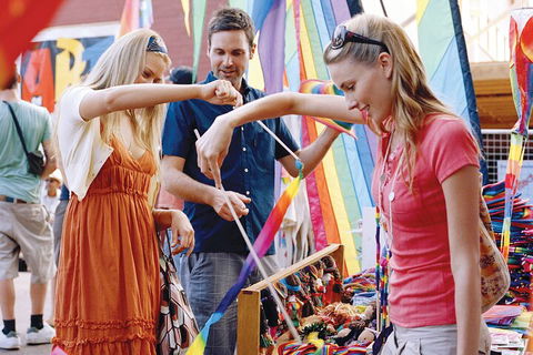 Chill Out At Byron Bay From Gold Coast - Lightning Ridge Tourism 2