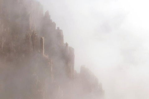 100 Metre Abseil Mount Wellington Hobart - Lightning Ridge Tourism 1