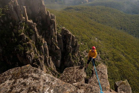 100 Metre Abseil Mount Wellington Hobart - Lightning Ridge Tourism 4