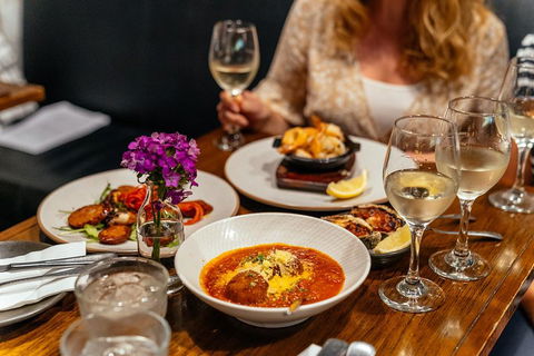 The Flavors Of Perth: Fremantle Wine & Bites Private Tour - Lightning Ridge Tourism 0