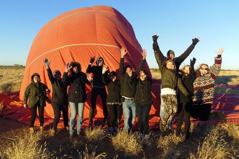 Early Morning Ballooning In Alice Springs - Lightning Ridge Tourism 5