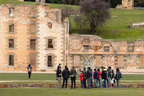Grand Port Arthur With Guided Isle Of The Dead Tour - Lightning Ridge Tourism 5