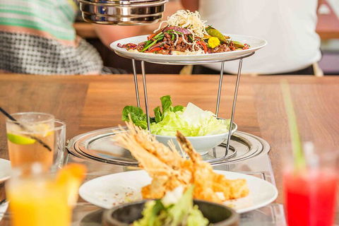Gourmet Lunch Tour In Darwin Sundays 3-Hours - Lightning Ridge Tourism 5