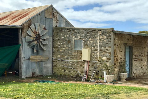 Kangaroo Island Half Day Food And Wine Trail Tour - Lightning Ridge Tourism 1