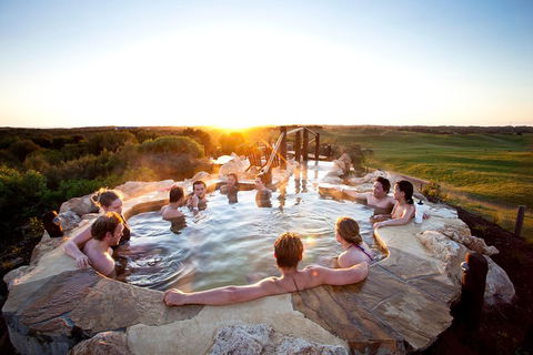 Peninsula Hot Springs Tour With Restaurant Lunch & Gondola Ride - Lightning Ridge Tourism 4