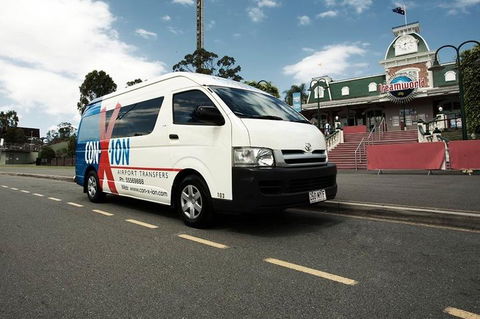 Gold Coast Airport Arrival Transfer - Lightning Ridge Tourism 0