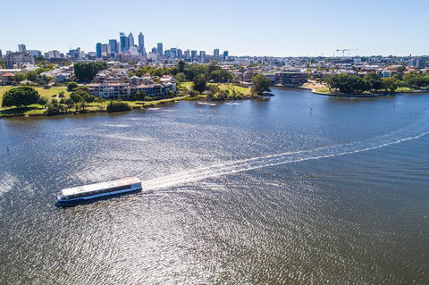 Swan Valley Gourmet Wine Cruise From Perth - Lightning Ridge Tourism 5