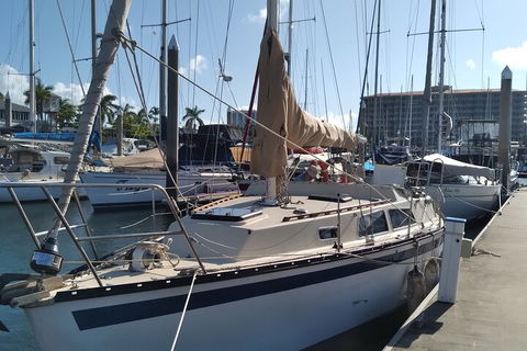 Townsville Small Group Sunset Sail Sailing Cruise Boat Tour Charter Hire - Lightning Ridge Tourism 1