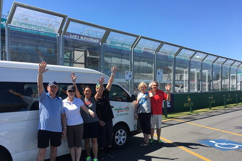 Full-Day Sports And Beer Tour Of Melbourne With Lunch - Lightning Ridge Tourism 3