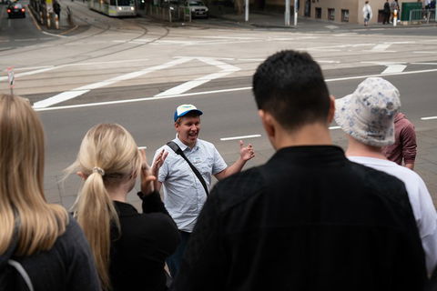 Complete Melbourne Walking Tour - Lightning Ridge Tourism 3