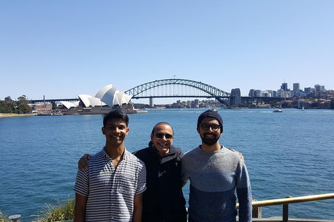 Sydney Private Day Tours | See Sydney In Style | 8 Hour Luxury Private Tour - Lightning Ridge Tourism 2