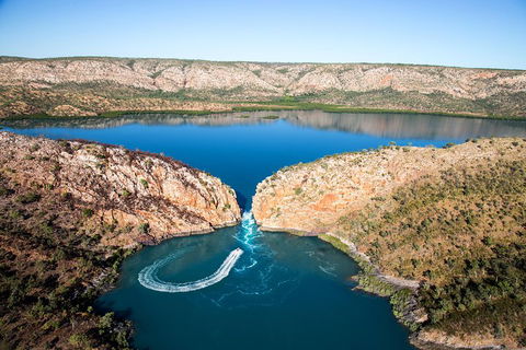 Mitchell Falls Explorer - Wet Season - Lightning Ridge Tourism 2
