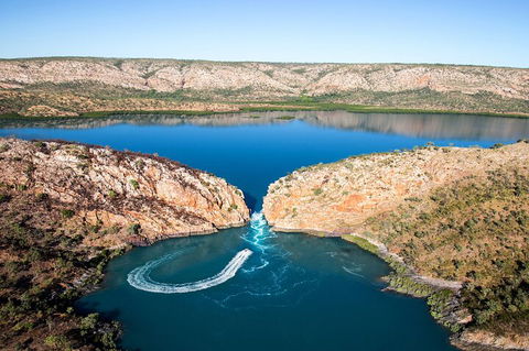 Buccaneer Explorer - Lightning Ridge Tourism 4