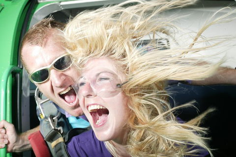 Byron Bay Tandem Sky Dive - Lightning Ridge Tourism 3