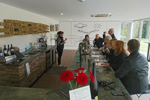 Adelaide Hills Regional / Hahndorf German Village Tour - Lightning Ridge Tourism 0