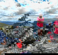 6 Day Trek the Cradle Mountain Overland Track - Lightning Ridge Tourism