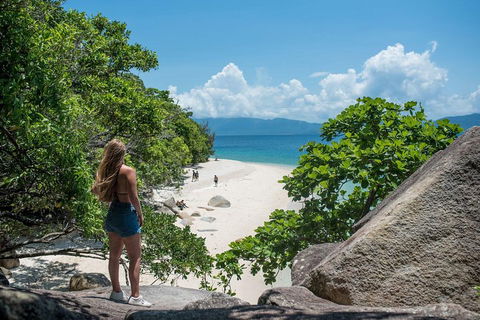 Fitzroy Island Day Trip From Cairns - Lightning Ridge Tourism 3