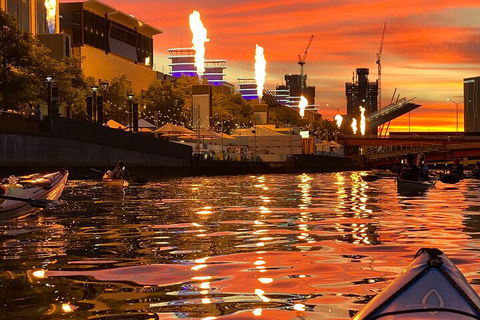 Melbourne Sunset Kayaking Experience With Dinner - Lightning Ridge Tourism 4